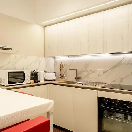 شقة Comfy In By Wonderful Italy *