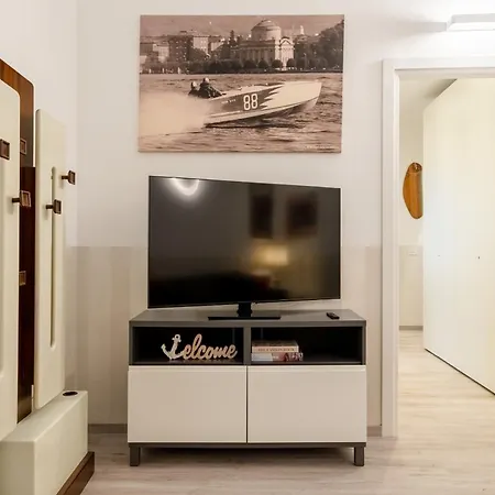 Comfy In By Wonderful Italy Apartment Bellano