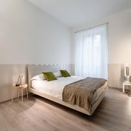 Comfy In By Wonderful Italy * بيلانو